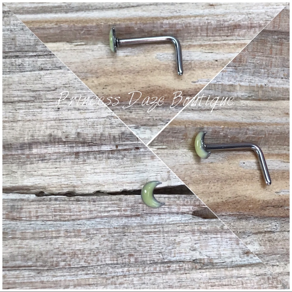 Yellow Glow In The Dark Moon‎ L Shape Nose Ring